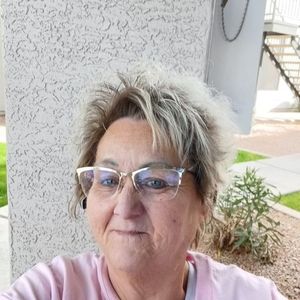 Meet your Posher, Teresa